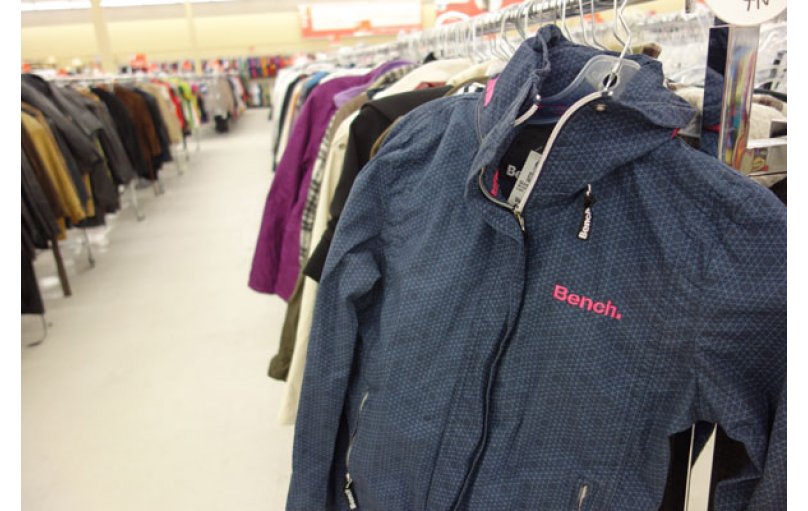 Resale (Thrift Store) Industry Statistics & Trends