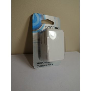 ONN 2.1A Wall Charger 