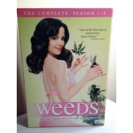 Weeds The Complete Seasons 1 - 5 DVD Box Set. 