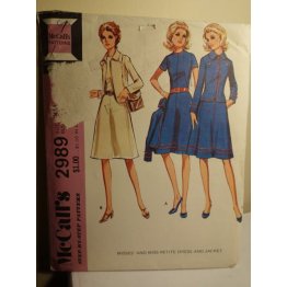 McCalls Sewing Pattern 2989 