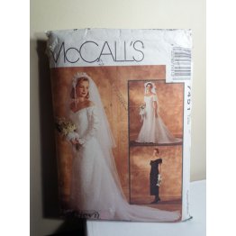 McCalls Sewing Pattern 7451 