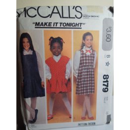 McCalls Sewing Pattern 8179 