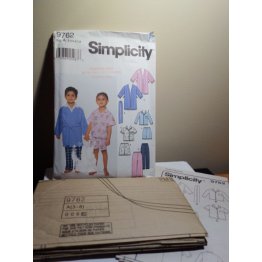 Simplicity Sewing Pattern 9762