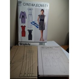 Simplicity Sewing Pattern 2281  