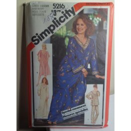 Simplicity Sewing Pattern 5216 