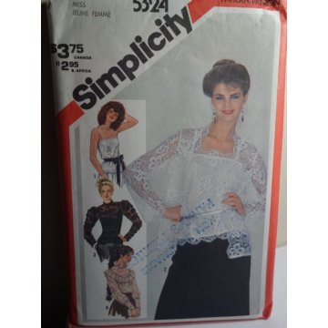 Simplicity Sewing Pattern 5324 