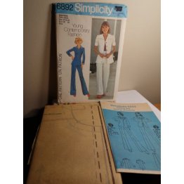 Simplicity Sewing Pattern 6892 