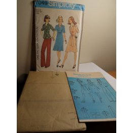 Simplicity Sewing Pattern 7049 