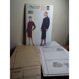 Vogue Sewing Pattern 7136 