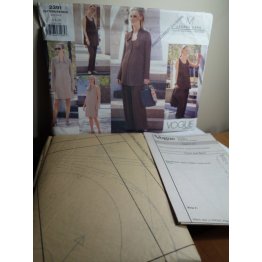 Vogue Lauren Sara Sewing Pattern 2391   