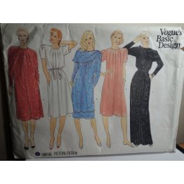 VOGUE Sewing Pattern 2918 