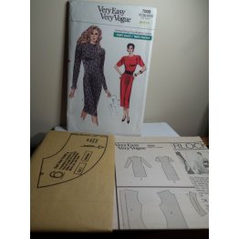 Vogue Sewing Pattern 7000 