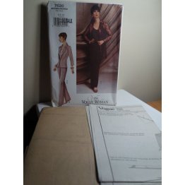 VOGUE Sewing Pattern 7520 