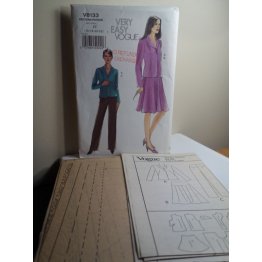 VOGUE Sewing Pattern 8133 