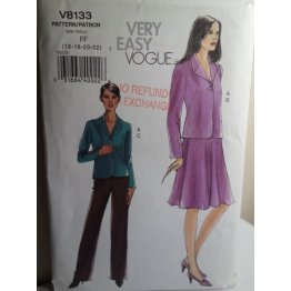 VOGUE Sewing Pattern 8133 