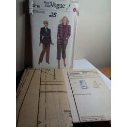 VOGUE Sewing Pattern 8401  