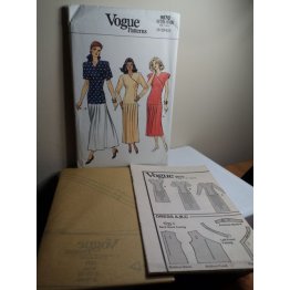 VOGUE Sewing Pattern 9870 