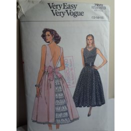 VOGUE Sewing Pattern 9930 